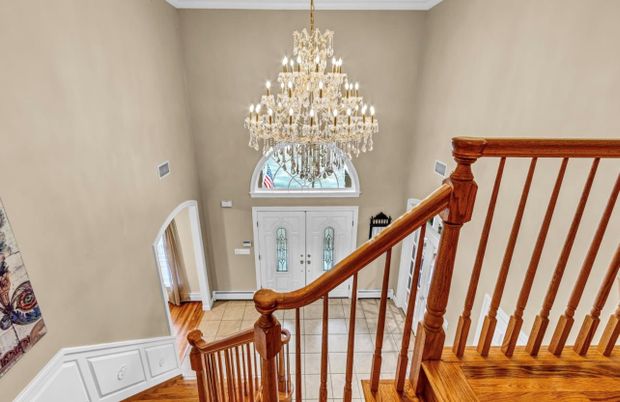 Chandelier, Interior, Wood Texture Flooring