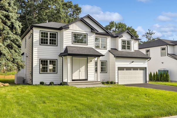 Attached, Exterior, Facade, Farmhouse