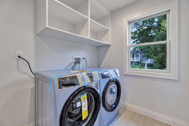 Interior, Washer