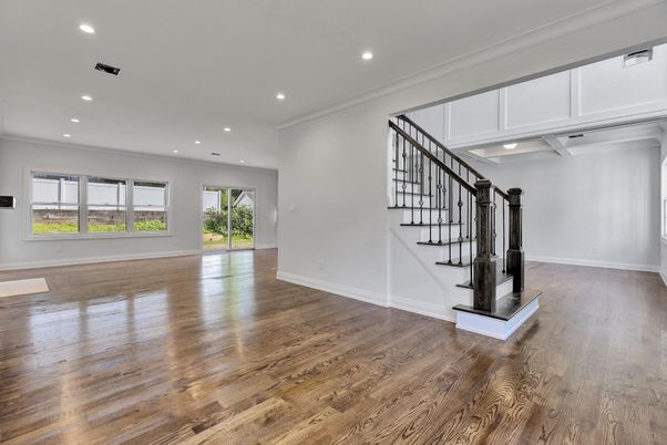 Empty room, Interior, Recessed Lighting, Wood Texture Flooring