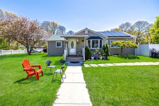 Backyard, Exterior, Facade, Solar Panels, Cape Cod