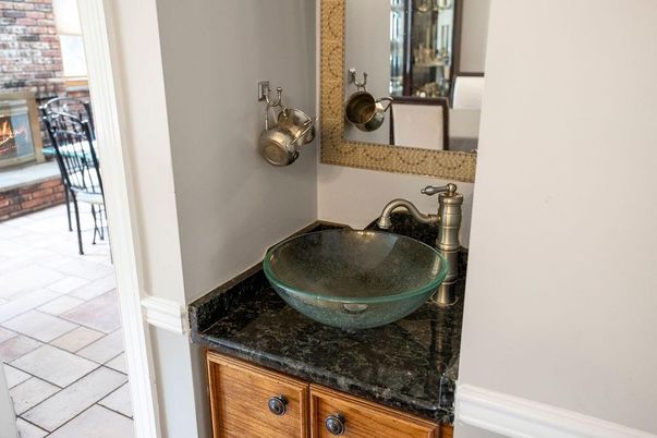 Bathroom, Interior