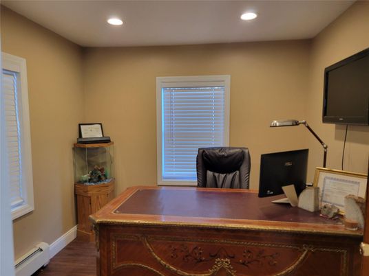 Home Office, Interior, Recessed Lighting, Wood Texture Flooring