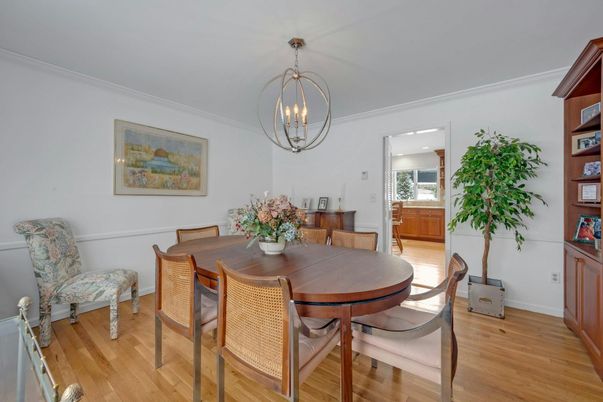 Chandelier, Dining room, Interior, Wood Texture Flooring