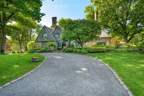 Backyard, Exterior, Facade, Tudor Revival
