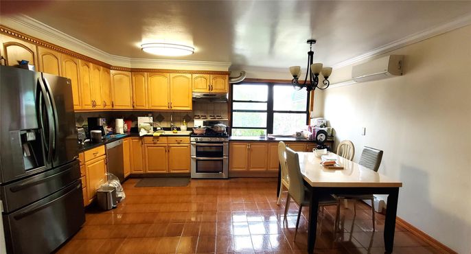 Dining room, Interior, Kitchen, Pendant Lights, Wood Texture Flooring