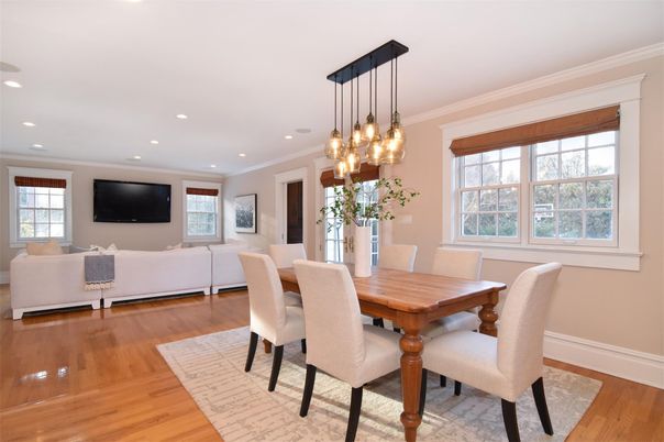 Dining room, Interior, Living room, Pendant Lights, Recessed Lighting, Wood Texture Flooring
