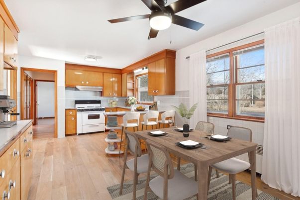 Dining room, Interior, Kitchen, Stainless Steel Appliances, Wood Texture Flooring