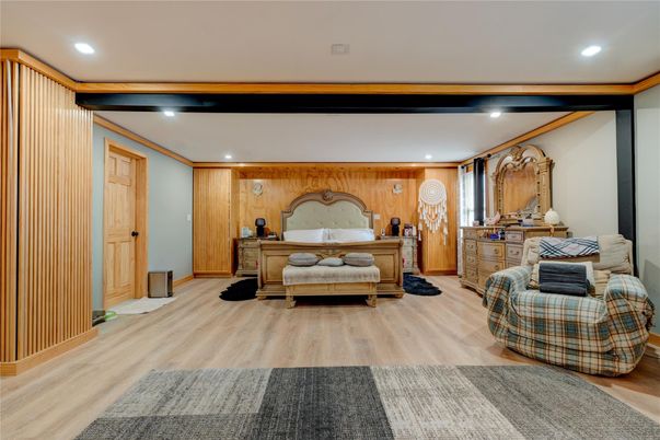 Interior, Recessed Lighting, Wood Texture Flooring, Wooden Walls