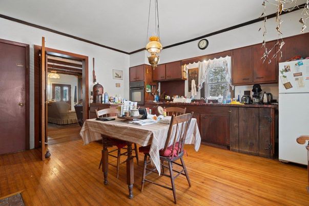 Dining room, Interior, Kitchen, Pendant Lights, Wood Texture Flooring