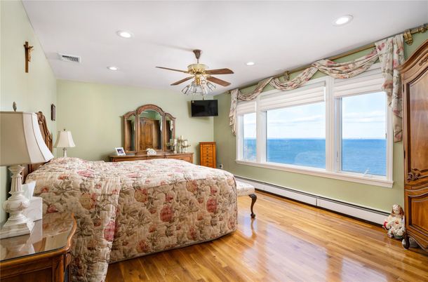 Bedroom, Interior, Recessed Lighting, Water, Wood Texture Flooring