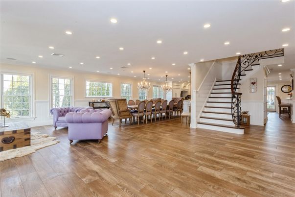 Chandelier, Dining room, Interior, Living room, Recessed Lighting, Wood Texture Flooring