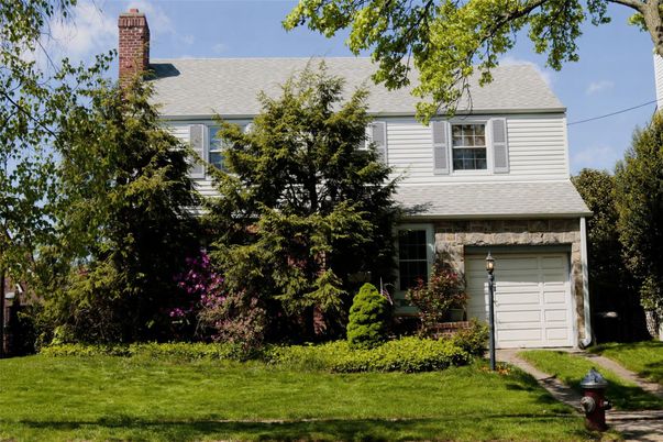 Attached, Exterior, Facade, Brick Facade, Cape Cod