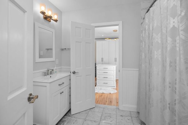 Bathroom, Interior, Recessed Lighting, Wood Texture Flooring