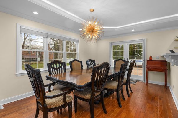 Chandelier, Dining room, Fireplace, Interior, Pendant Lights, Recessed Lighting, Wood Texture Flooring
