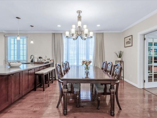 Chandelier, Dining room, Interior, Pendant Lights, Recessed Lighting, Wood Texture Flooring