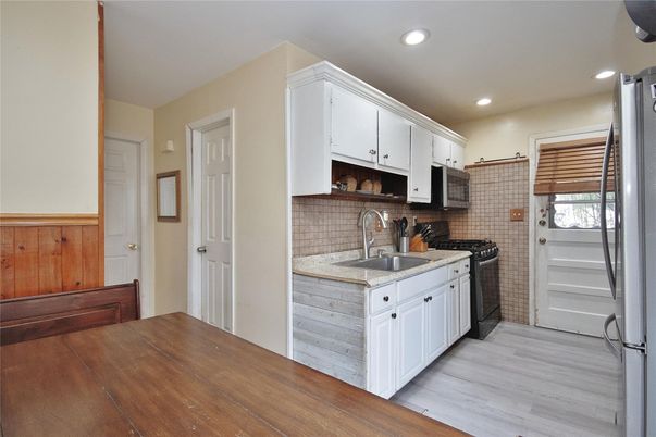 Interior, Kitchen, Recessed Lighting, Wood Texture Flooring