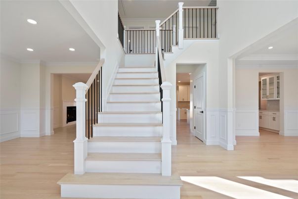Interior, Recessed Lighting, Wood Texture Flooring