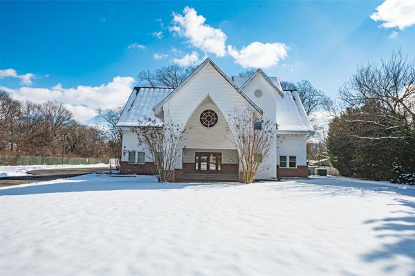 Backyard, Exterior, Facade, Farmhouse