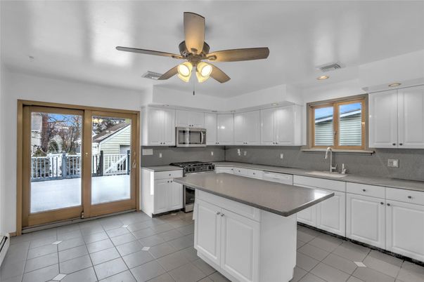 Interior, Kitchen, Recessed Lighting
