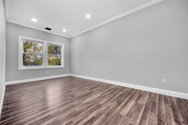 Empty room, Interior, Recessed Lighting, Wood Texture Flooring