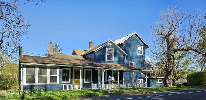 Exterior, Facade, Cape Cod
