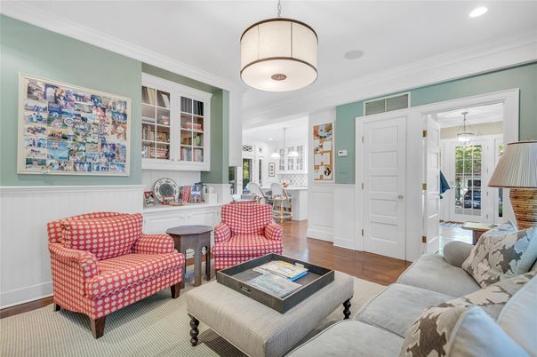 Dining room, Interior, Living room, Pendant Lights, Recessed Lighting, Wood Texture Flooring