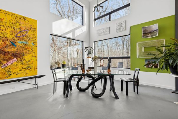 Dining room, Interior
