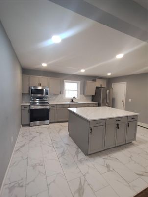 Interior, Kitchen, Marble, Recessed Lighting, Stainless Steel Appliances