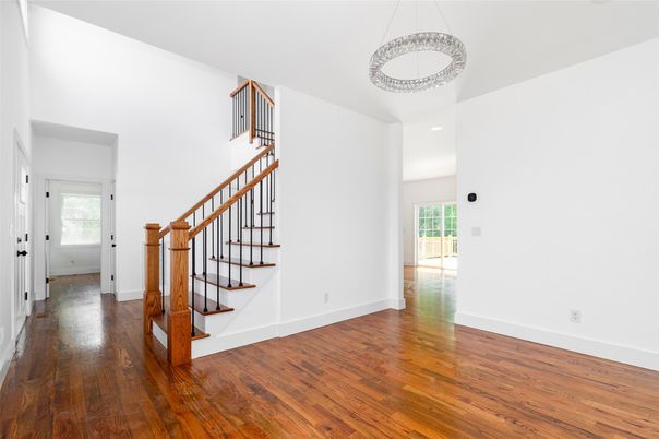 Interior, Pendant Lights, Recessed Lighting, Wood Texture Flooring