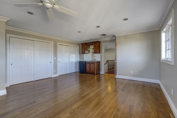 Empty room, Interior, Kitchen, Recessed Lighting, Wood Texture Flooring
