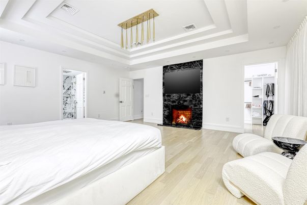 Bedroom, Fireplace, Interior, Recessed Lighting, Wood Texture Flooring