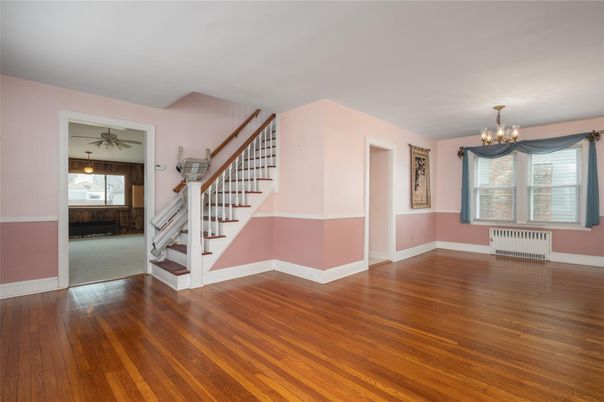 Chandelier, Empty room, Interior, Wood Texture Flooring