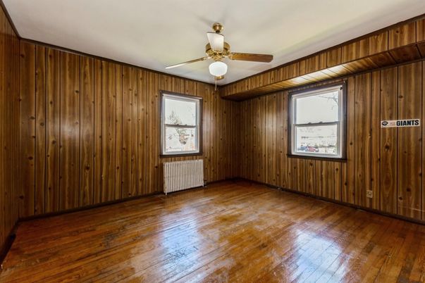 Empty room, Interior, Wood Texture Flooring, Wooden Walls