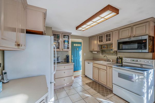 Interior, Kitchen