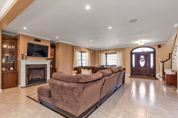 Fireplace, Interior, Living room, Recessed Lighting