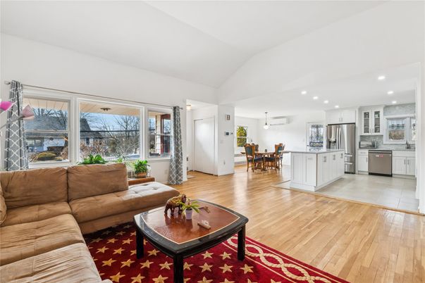 Dining room, Interior, Kitchen, Living room, Pendant Lights, Recessed Lighting, Stainless Steel Appliances, Wood Texture Flooring