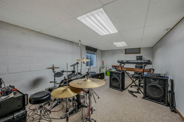 Fitness Equipment, Interior