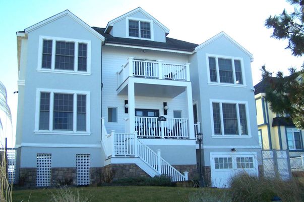 Exterior, Facade, Rowhouse