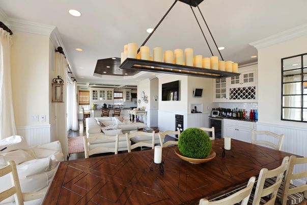 Dining room, Interior, Living room, Recessed Lighting, Wood Texture Flooring