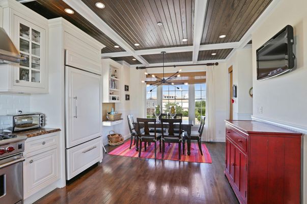 Dining room, Interior, Kitchen, Pendant Lights, Recessed Lighting, Wooden Ceilings, Wood Texture Flooring