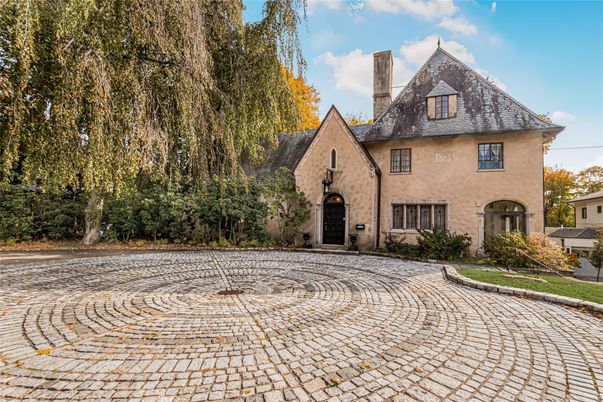 Backyard, Exterior, Facade, French Provincial