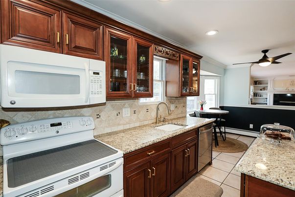 Interior, Kitchen, Recessed Lighting