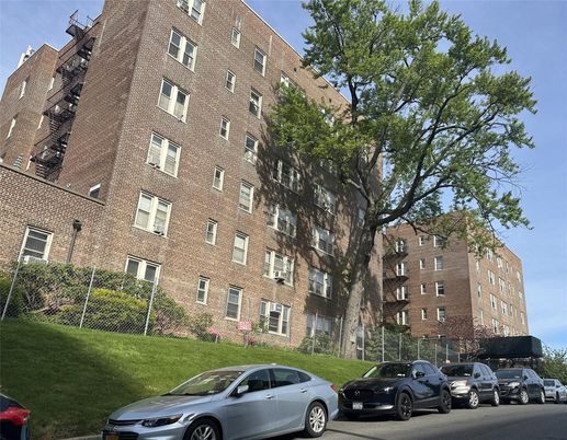 Exterior, Facade, Brick Facade, Condo Building