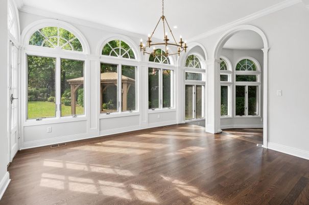 Chandelier, Empty room, Interior, Pendant Lights, Wood Texture Flooring