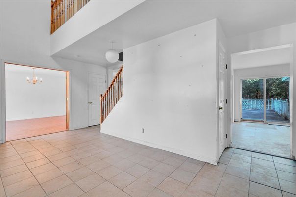 Chandelier, Empty room, Interior