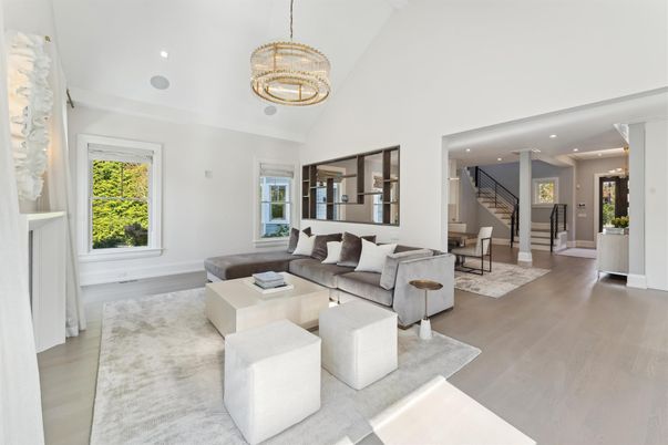 Chandelier, Interior, Living room, Pendant Lights, Recessed Lighting, Wood Texture Flooring