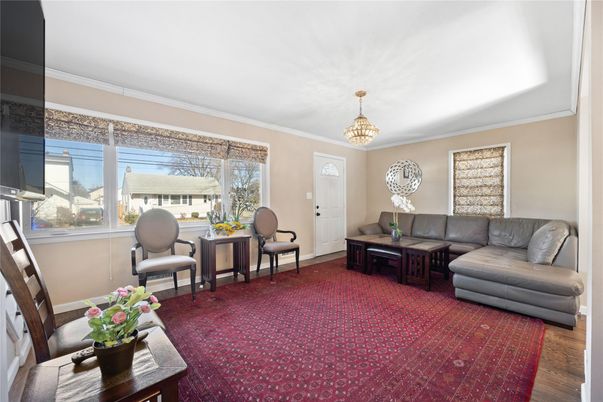 Chandelier, Interior, Living room, Wood Texture Flooring