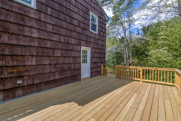 Exterior, Wood Texture Flooring