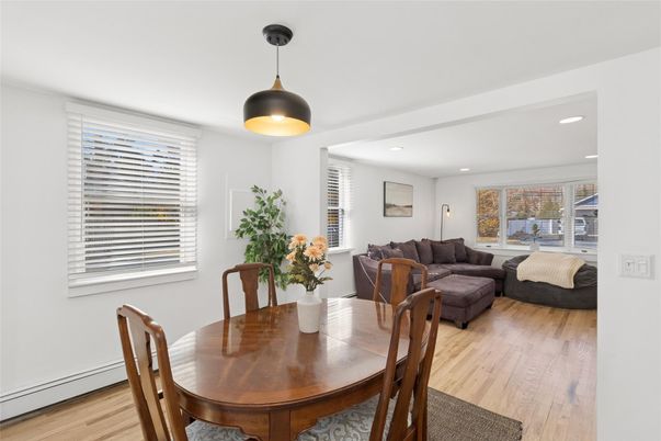 Dining room, Interior, Living room, Pendant Lights, Recessed Lighting, Wood Texture Flooring
